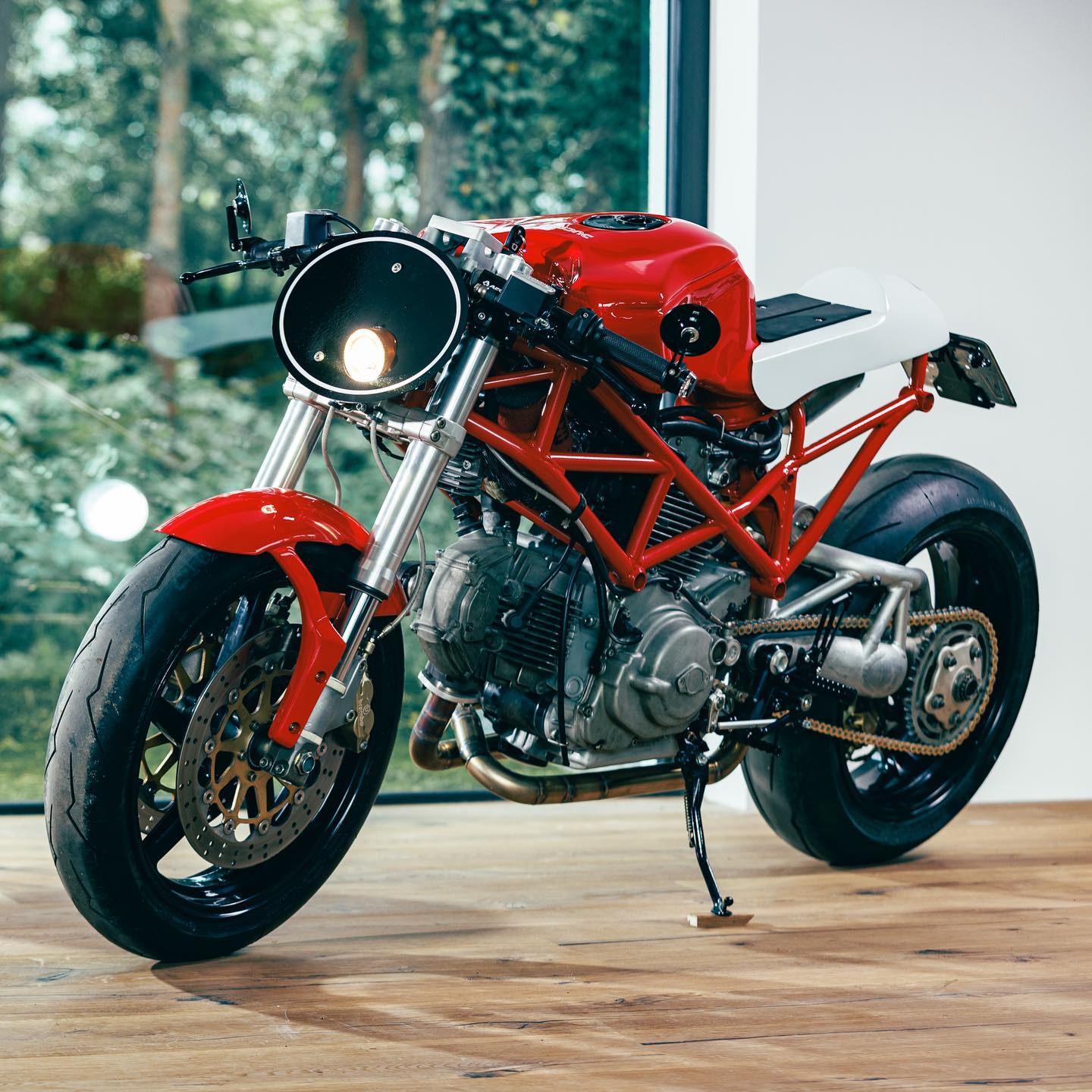 Gas & Oil's Remarkable Spin on Ducati Monster 620