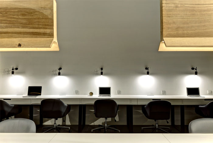 let-led-office-interior-zooi-design