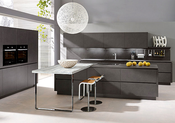 minimalist-gray-kitchen-alno