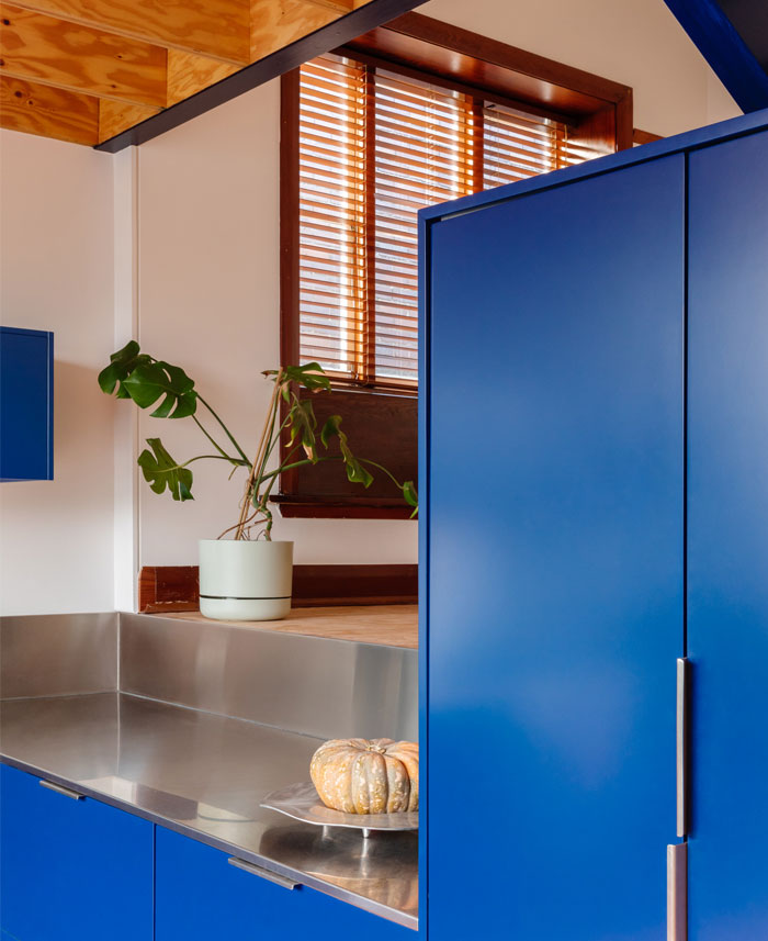 modern blue kitchen ideas 8