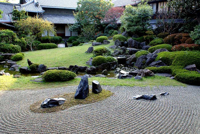 shitenno ji honbo garden osaka japan